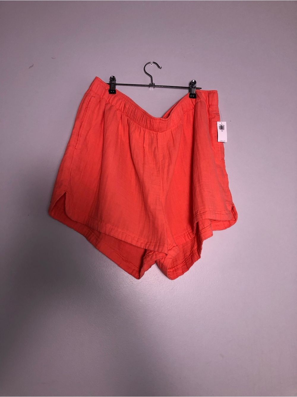 Old Navy Coral Elastic-Waist Shorts